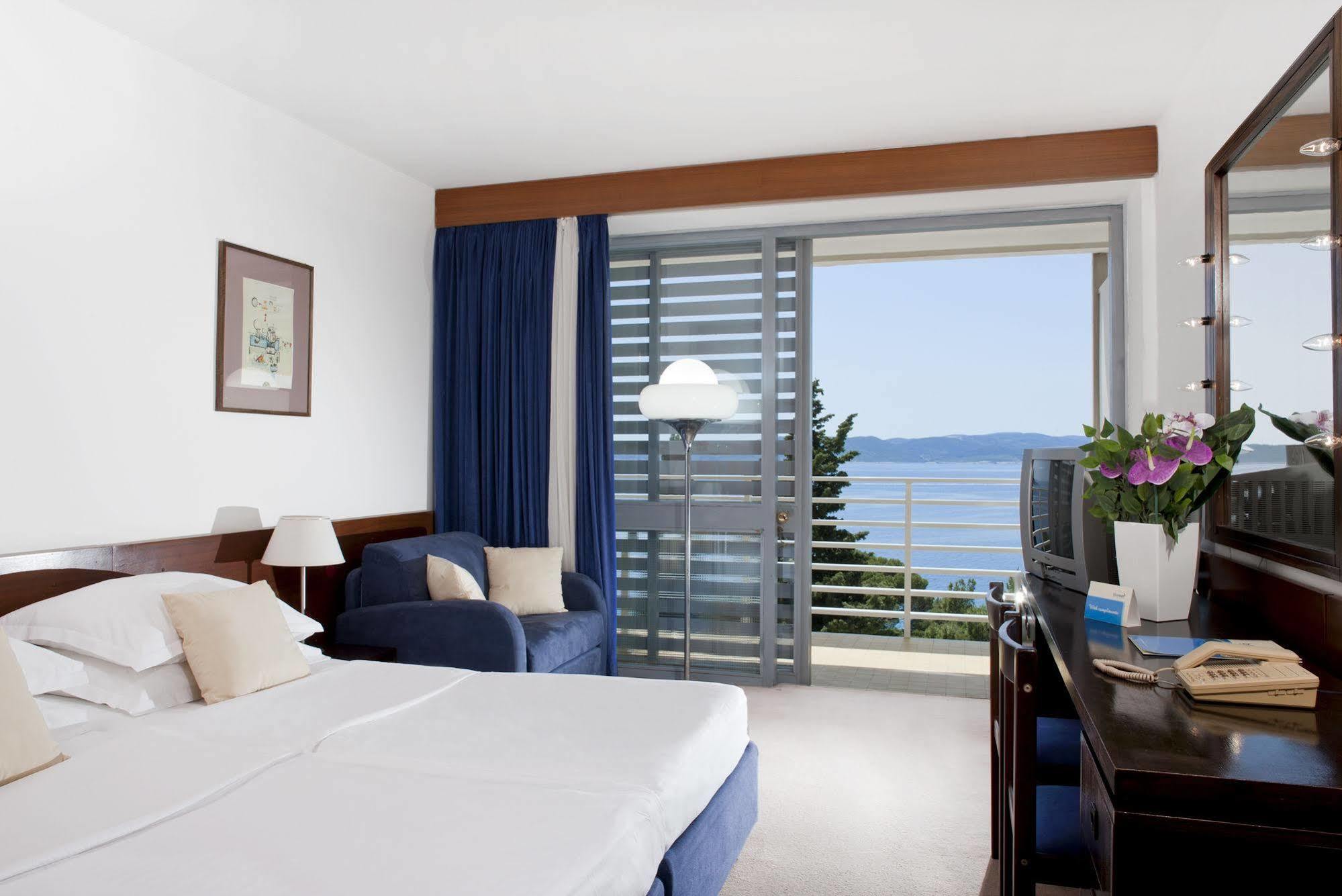 ברלה Bluesun Hotel Maestral מראה חיצוני תמונה